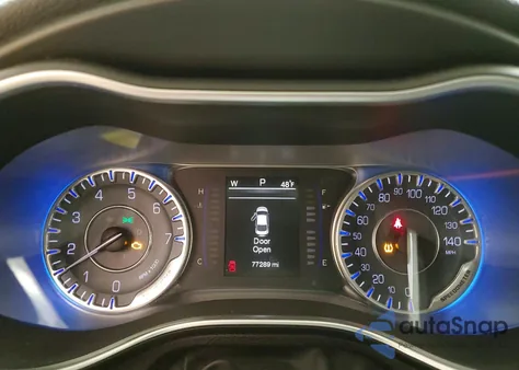 2015 Chrysler 200 Limited z USA, uszkodzony, nr VIN 1C3CCCAB2FN539726